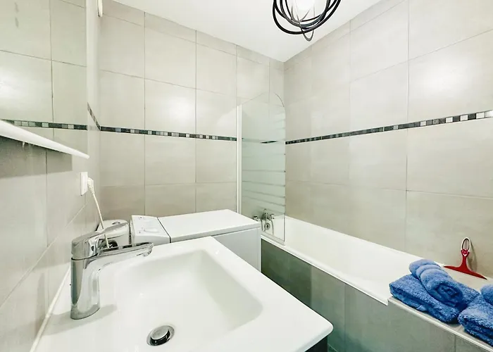 A La Chaume Avec Superbe Vue Sur Le Bassin Dombret 2 Pers Apartment *